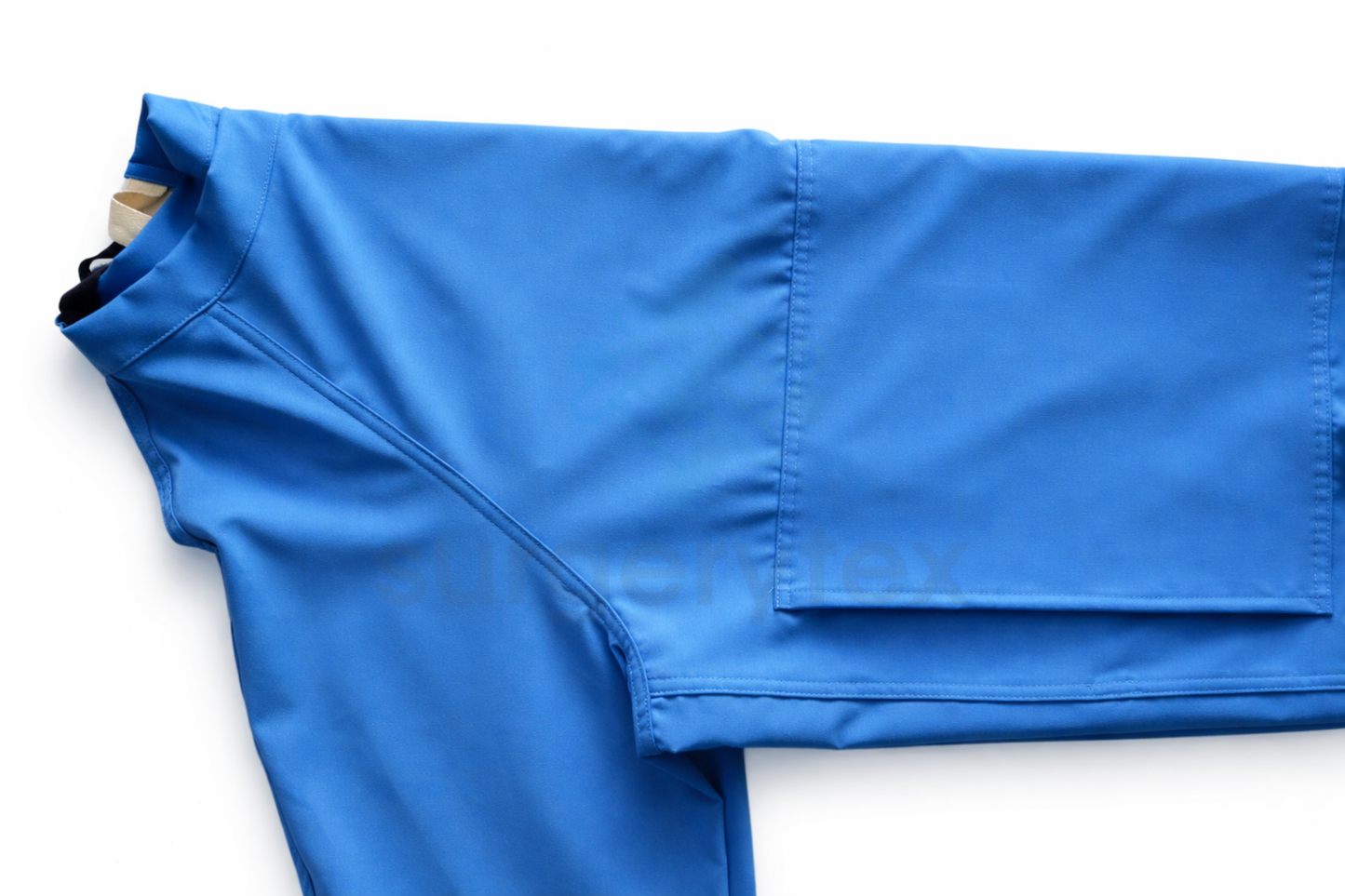 Bata Quirúrgica Repelente Anti-Fluidos, 1 pieza